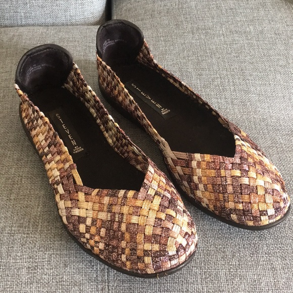 steve madden criss cross flats